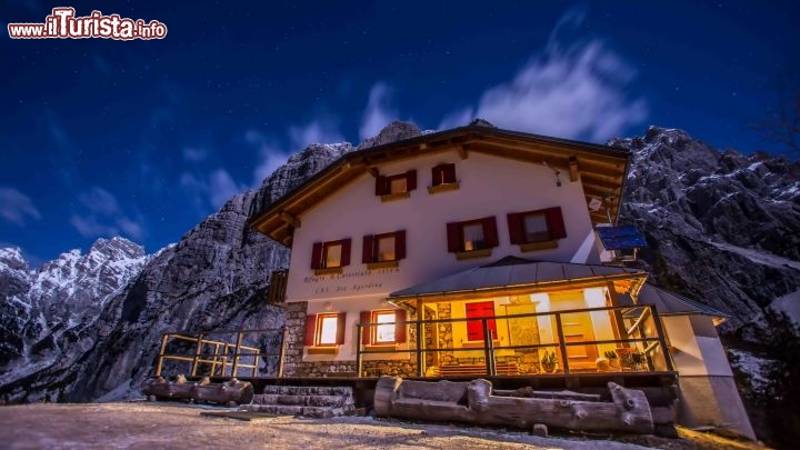 Immagine Rifugio Carestiato, siamo nelle dolomiti agordine, non lontano da Zoldo - © Michela Garosi / TheTraveLover.com