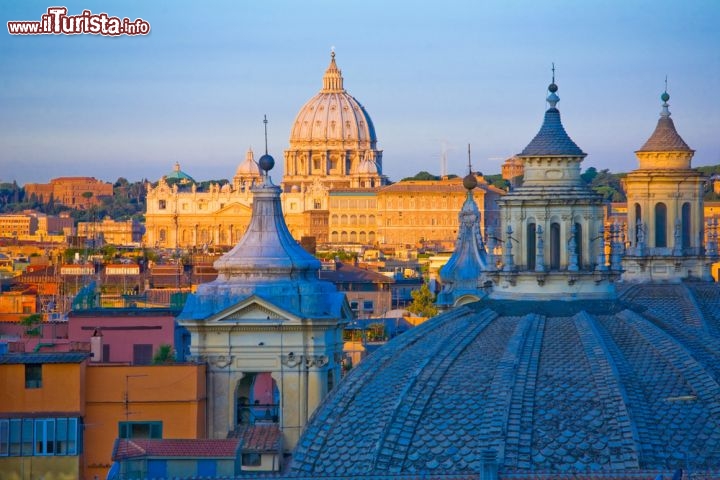 Immagine Roma al tramonto fotografata dal Gianicolo - © didon / Shutterstock.com
