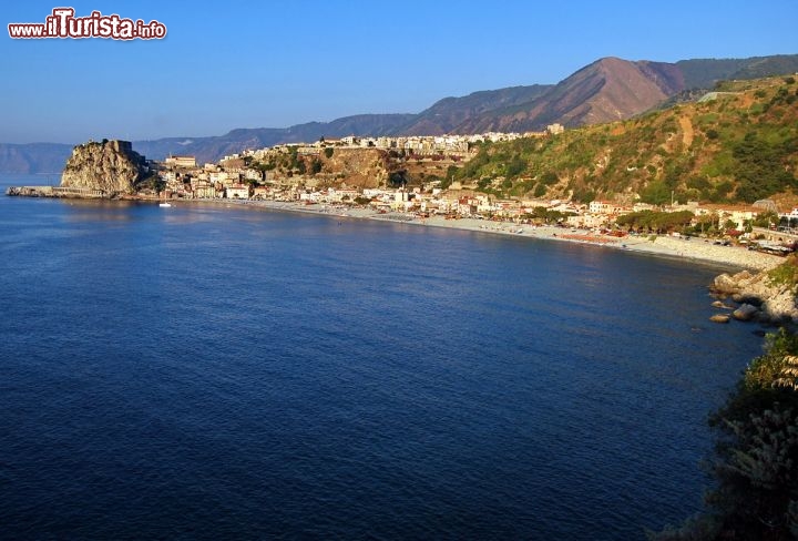 Immagine Scilla, il borgo sullo Stretto di Messina in Calabria