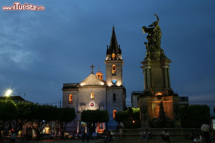 Immagine Sebastiano del Sao, è una chiesa a Manaus la capitale di Amazonas (Brasile) - © Alvaro Pantoja / Shutterstock.com