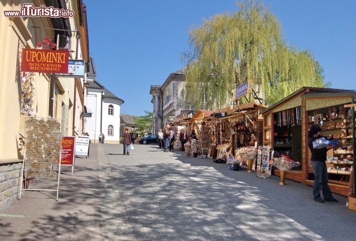 Immagine Shopping a Wadowice vicino alla casa di Giovanni Paolo II