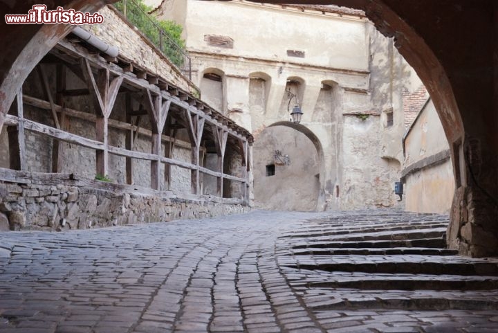 Immagine Strada medievale a Sighisoara - © Ciaobucarest - Fotolia.com