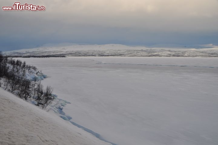 Immagine Tornetrask Lake, il lago si trova a nord di Abisko in Svezia