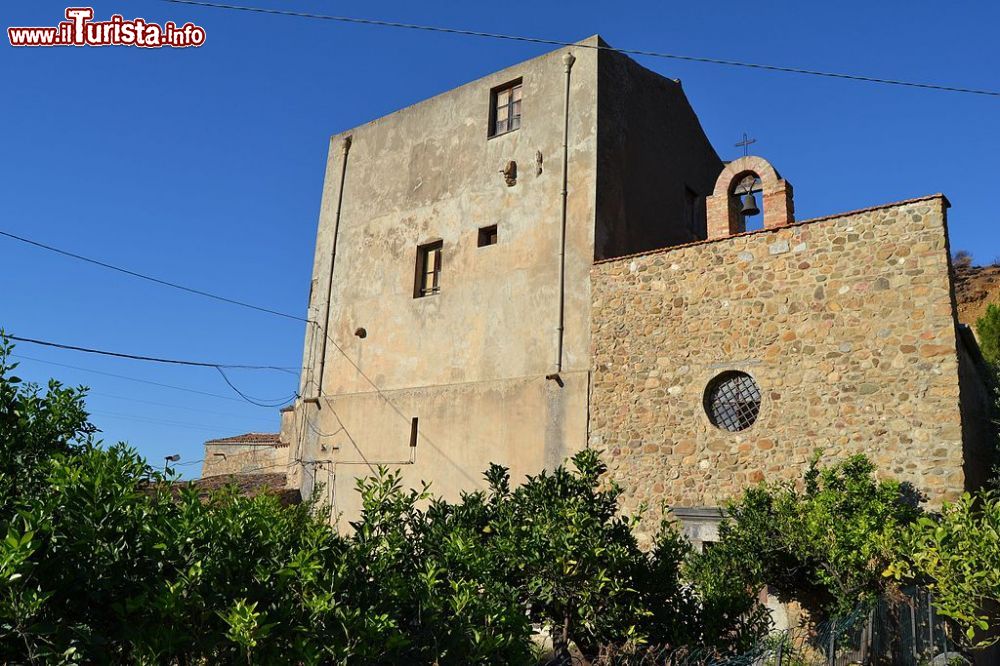 Immagine Torre e Masseria La Romana di Lascari - © Pubblico dominio, Wikipedia