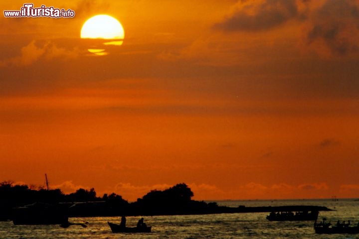 Immagine Tramonto sulle isole di Los Roques in Venezuela - © Celso Diniz / Shutterstock.com