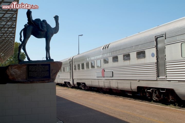 Immagine Il treno Ghan nella stazione di Alice Springs in Australia - © fritz16 / Shutterstock.com