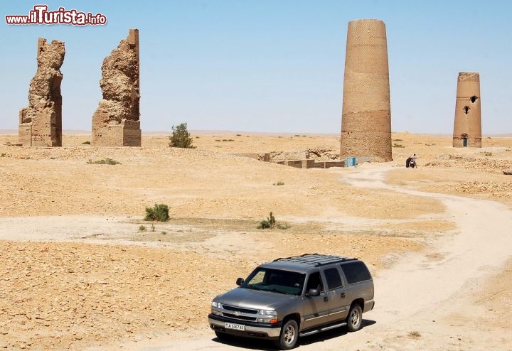 Immagine Turkmenistan le rovine di Dekhistan - Foto di Giulio Badini< / I Viaggi di Maurizio Levi