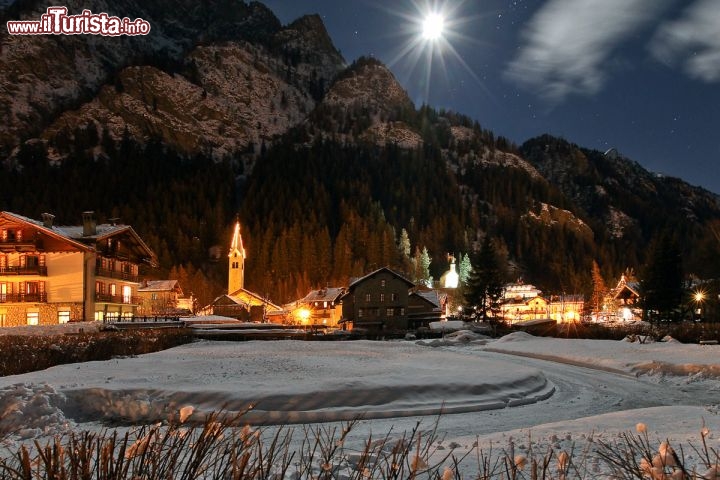 Immagine Gressoney-Saint-Jean ripresa in notturna - Cortesia Regione Valle d'Aosta, foto di Enrico Romanzi