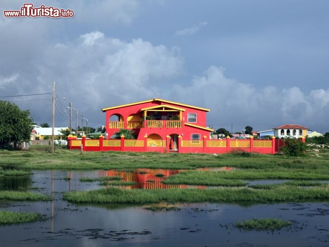 Immagine Una villa sull'isola di Bonaire, nelle Antille - © nikitsin.smugmug.com / Shutterstock.com