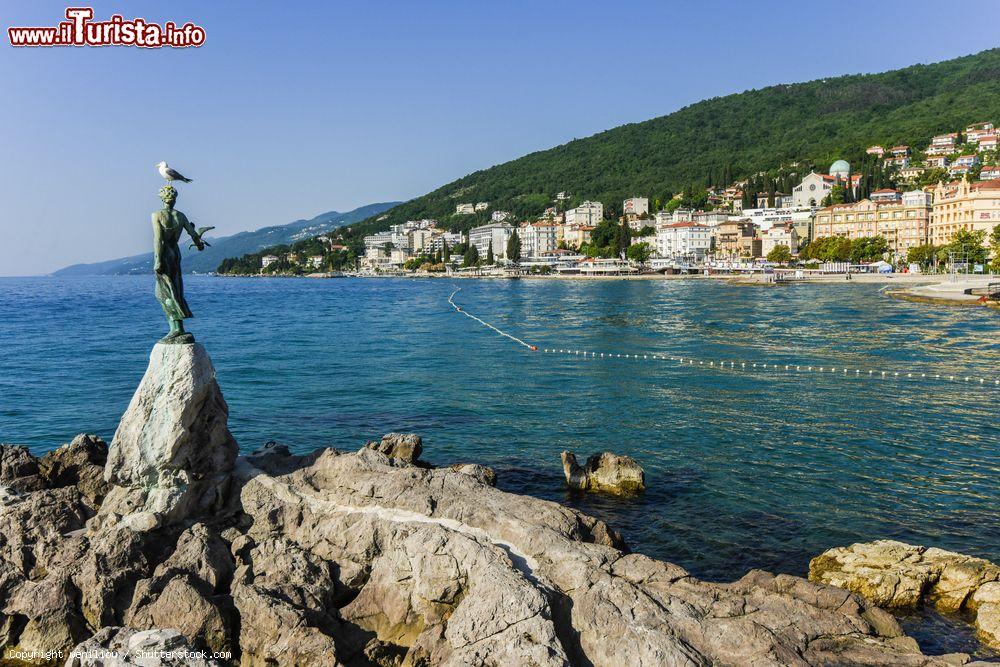 Immagine Abbazia, Opatija in croato, si trova sulla sponda occidentale del Golfo del Quarnero in Croazia, Croatia - © weniliou / Shutterstock.com