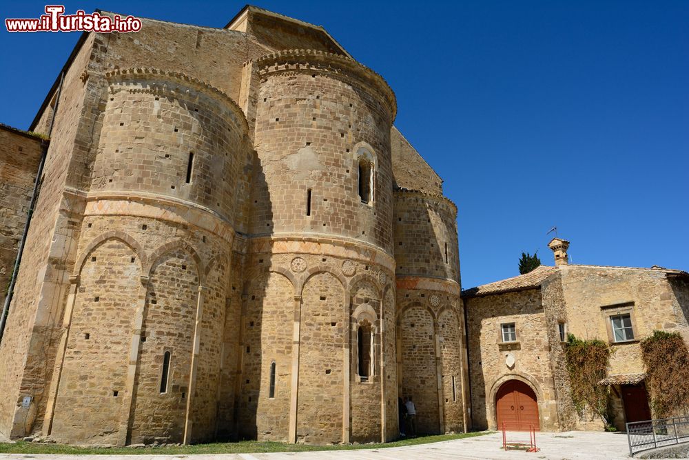 Immagine Abbazzia di San GIovanni a Fossacesia, in Abruzzo