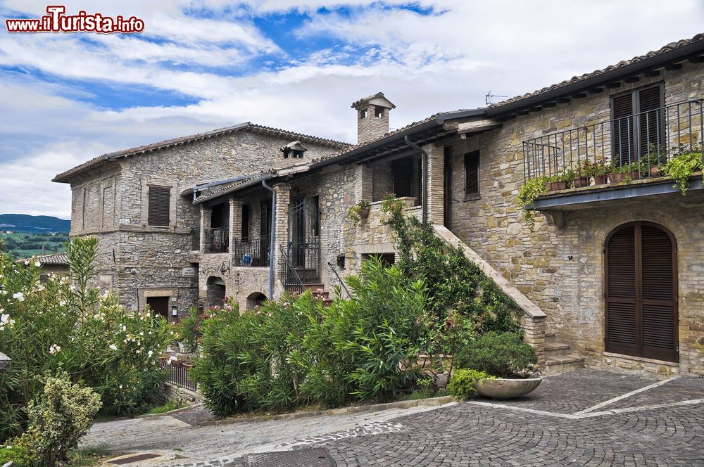 Immagine Abitazione storica a Bevagna, Umbria, Italia.