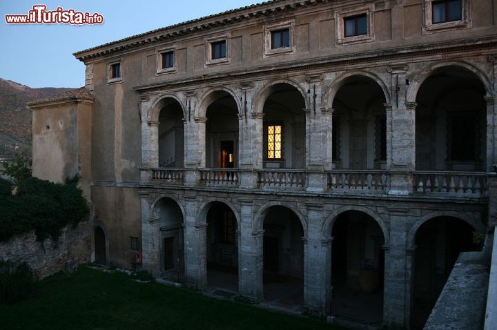Immagine Palazzo Cesi uno degli edifici storici più importanti del Comune di Acquasparta in Umbria