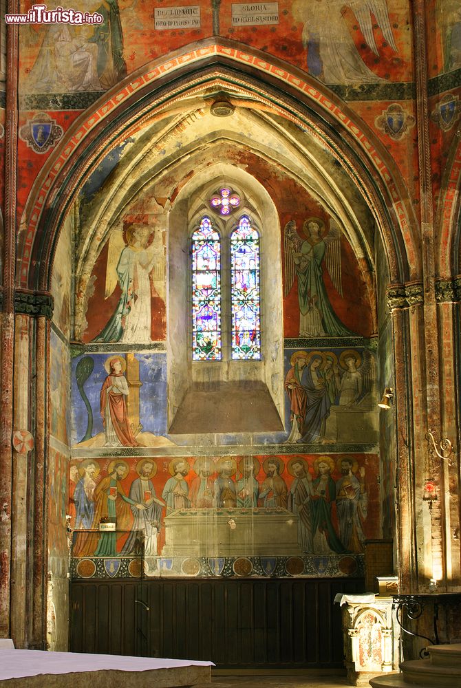 Immagine Affreschi nella chiesa di Notre-Dame du Bourg a Rabastens, Francia, una delle mete lungo la strada per Compostela.