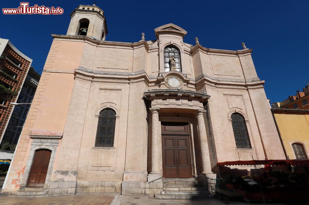 Immagine L'antica chiesa cattolica di San Francesco da Paola a Tolone, Francia. Eremita, fondò l'ordine dei Minimi.