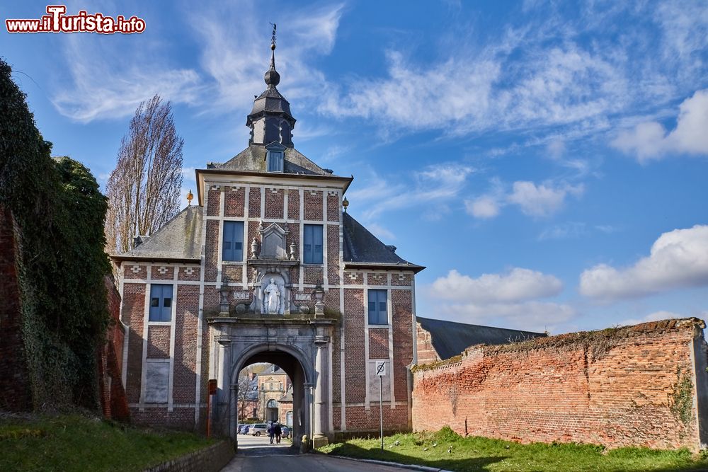 Immagine Antica porta d'ingresso della città di Leuven, Belgio. Questa località è nota, fra l'altro, per le sue birrerie.