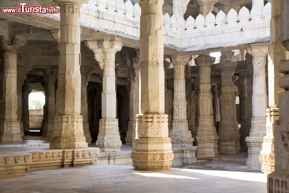Immagine Architettura del tempio Jagdish a Udaipur, Rajasthan, India.