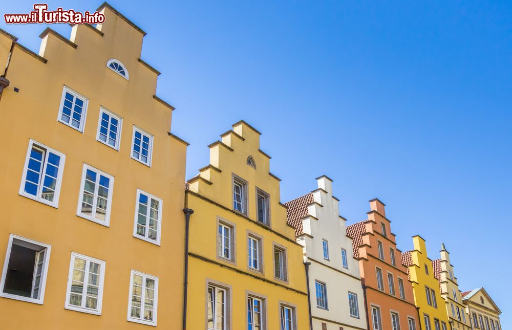 Immagine Architettura delle case nel cuore di Osnabruck, Germania.