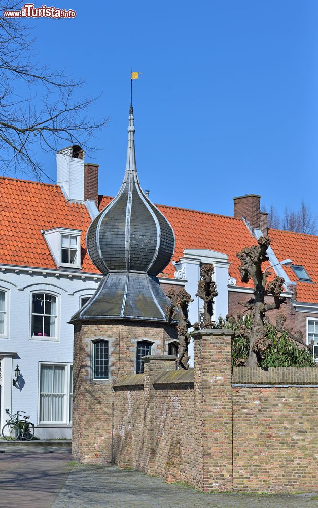 Immagine Architettura medievale nel centro storico di Middelburg, Olanda.