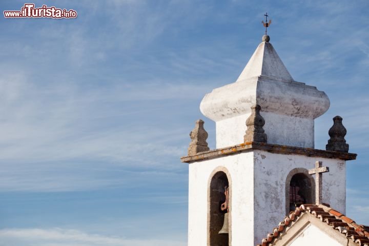 Immagine Architettura religiosa nella città di Marvao, Alentejo, Portogallo - © Juan Aunion / Shutterstock.com