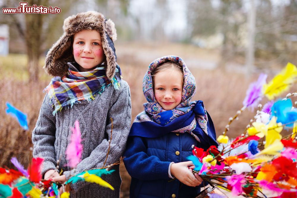 Immagine Babini finlandesi per le celebrazioni della Pasqua