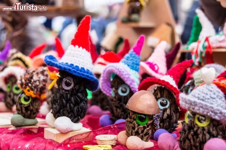 Immagine Un dettaglio di una bancarella dei mercatini di Natale a Santa Maria Maggiore