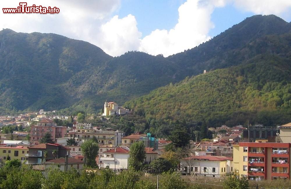 Immagine Baronissi il panorama della cittadina campana - © Локомотив - CC BY-SA 3.0, Wikipedia