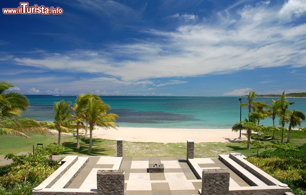 Immagine Una bella veduta dell'oceano Pacifico dall'Intercontinental Resort di Natadola, Viti Levu, Figi.