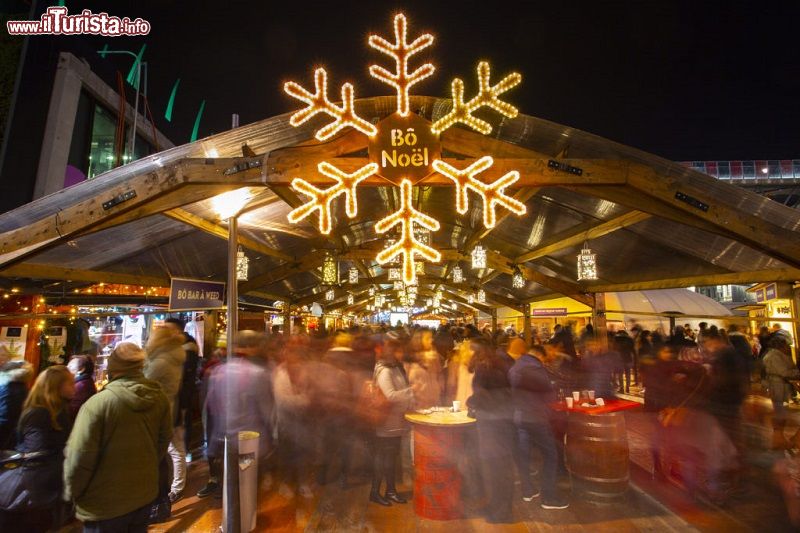 Immagine Bo Noel il mercatino di Natle in centro a Losanna in Svizzera - © Lausanne Tourisme