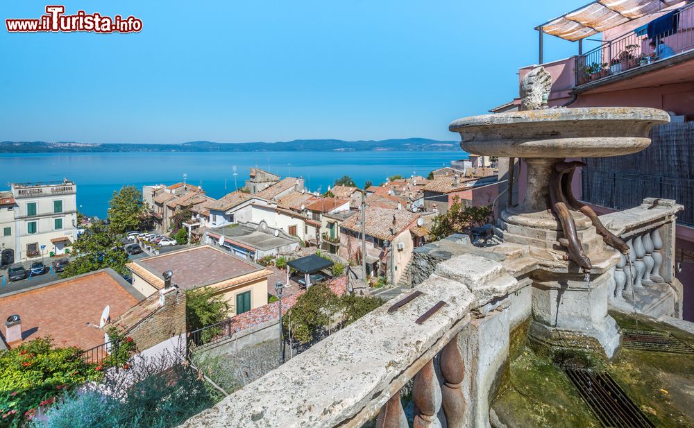 Immagine Il borgo di Anguillara Sabazia, grazioso villaggio adagiato sul lago di Bracciano, provincia di Roma, Lazio.