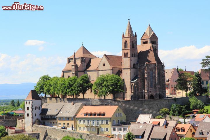 Immagine Breisach am Rhein con il suo castello, Baden-Wurttemberg (Germania) - © 143154886 / Shutterstock.com