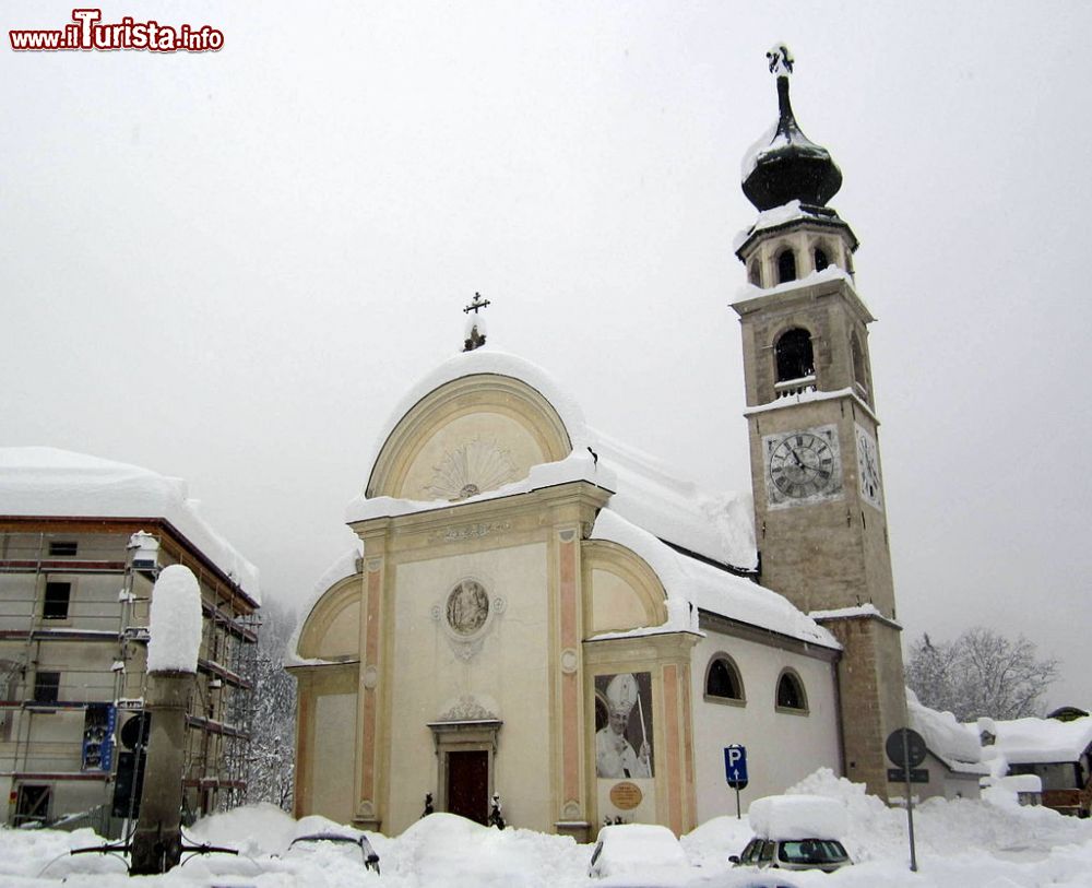 Immagine Canale d'Agordo centro Storico Chiesa di San Giovanni - © Luca Aless, CC BY-SA 3.0, wikipedia