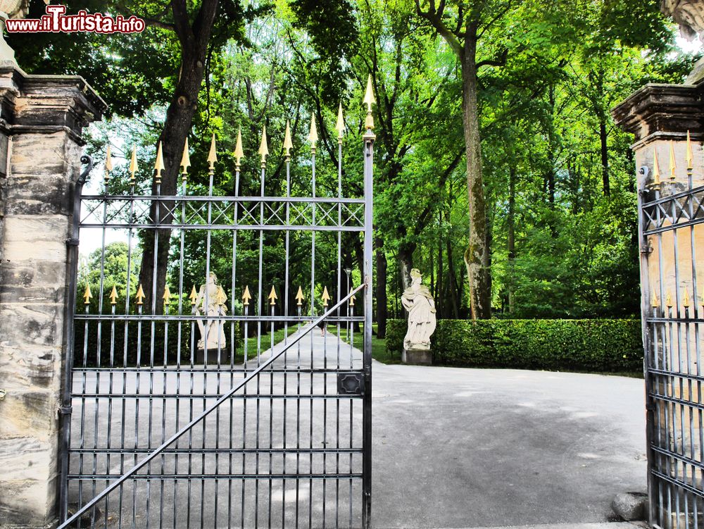 Immagine Cancello d'ingresso a Central Park a Bayreuth, Germania.