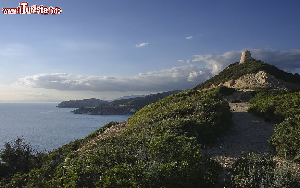 Immagine Capo Boi nei pressi di Sinnai in Sardegna - © Pjt56, CC BY-SA 4.0, Wikipedia