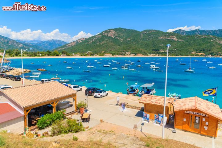 Immagine Cargese, Corsica: il molo del porto - © Pawel Kazmierczak / Shutterstock.com