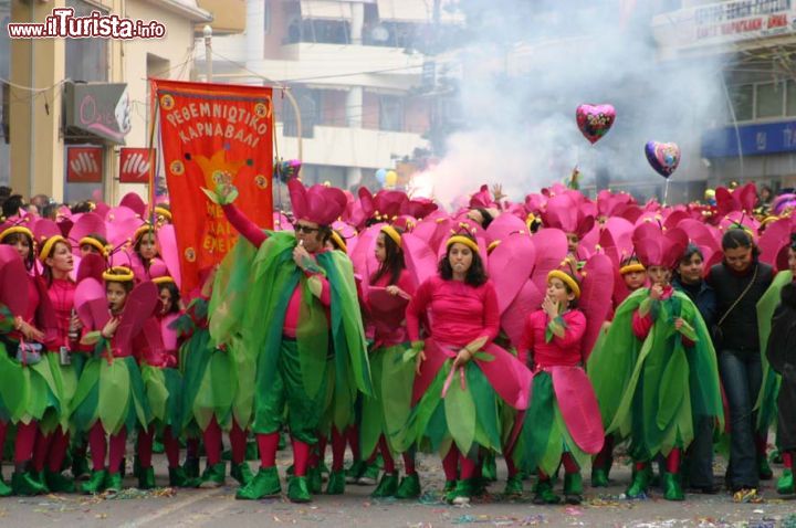 Immagine Il carnevale di Rethymno sull'isola di Creta, Grecia. La prima edizione risale al 1914.