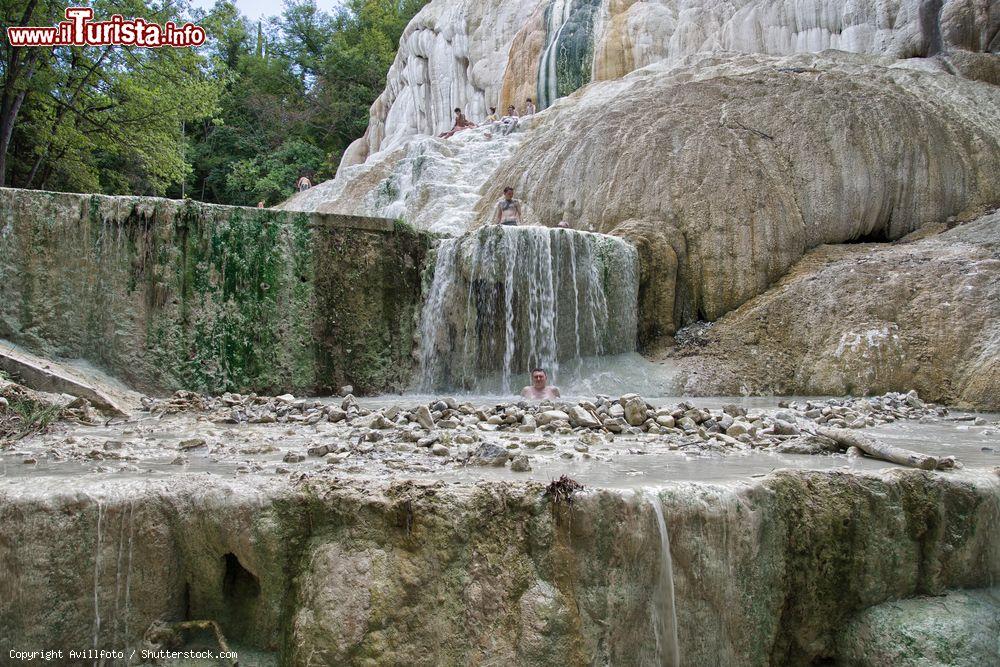 Immagine Cascate termali a Bagni San Filippo in Toscana - © Avillfoto / Shutterstock.com