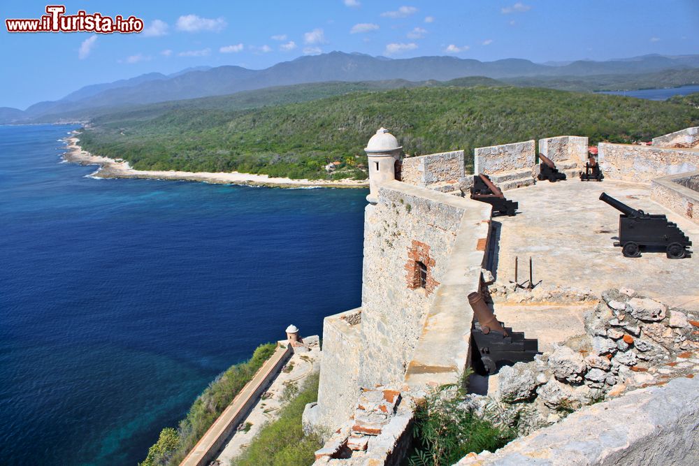 Immagine Il Castillo de San Pedro de la Roca del Morro a Santiago de Cuba fu costruito nel XVII secolo su progetto di un ingegnere italiano.