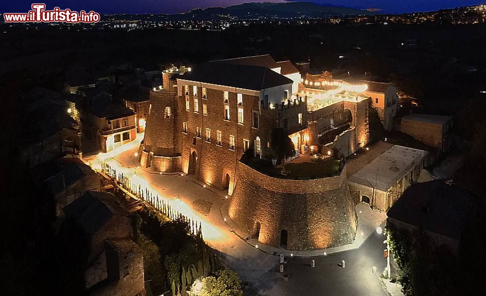 Mercatino di Natale al Castello dellEttore Apice