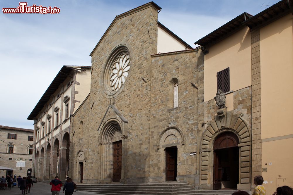 Immagine La cattedrale di Sansepolcro, Arezzo, Toscana. Nota anche come basilica concattedrale di San Giovanni Evangelista, è il luogo di culto più importante della città.