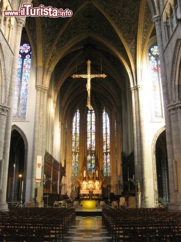 Immagine La Cattedrale di Liegi prendeva il nome di Notre-Dame-et-Saint-Lambert ma fu distrutta dalla Rivoluizione Francese, ora la cattedrale cittadina è dedicata a San Paolo