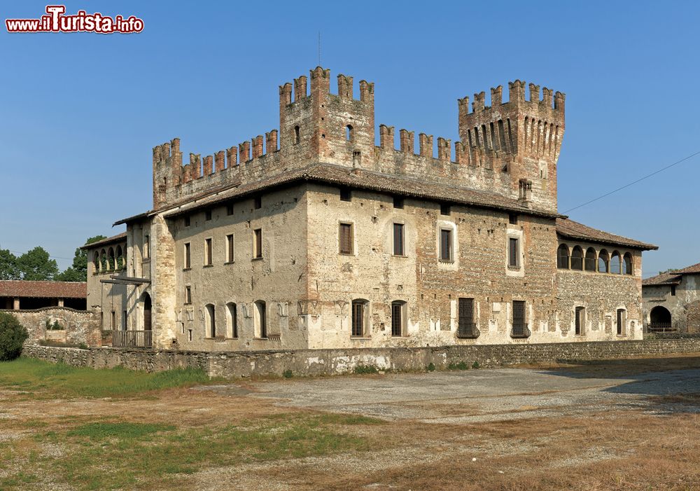 Le foto di cosa vedere e visitare a Cavernago