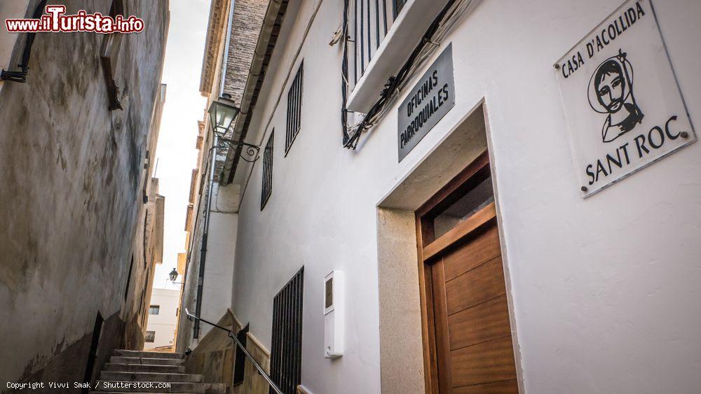 Immagine Centro storico di Oliva (Valencia) con Casa D'Acollida vista dalla chiesa di Sant Roc, Spagna - © Vivvi Smak / Shutterstock.com