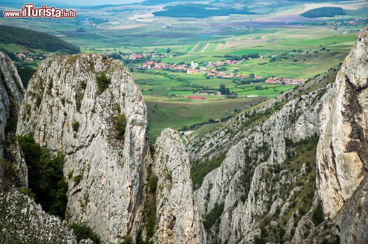Immagine Cheile Turzii le gole di Turda in Romania - © GoGri / Shutterstock.com