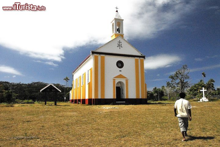 Immagine Chiesa a Penelo nell'isola di Mar, Nuova Caledonia (Oceania).