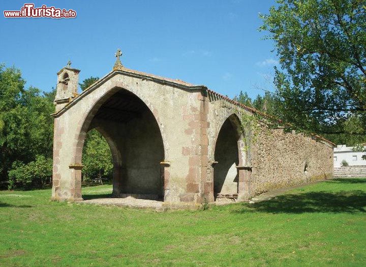 Immagine La Chiesa de S'Angelu si trova a pochi chilometri da Neoneli in Sardegna - © wikimapia.org