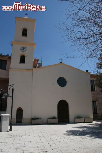 Immagine Chiesa della Beata Vergine Assunta a Austis in Sardegna - © www.comune.austis.nu.it