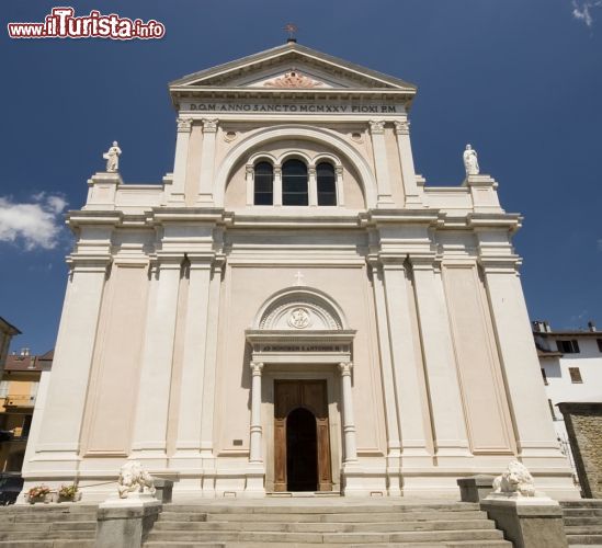 Immagine Chiesa di Sant Antonino in centro a Borgo Val di Taro