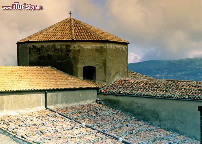 Immagine Un particolare della Chiesa Madre di San Mauro di Castelverde in Sicilia - © Pecold / Shutterstock.com