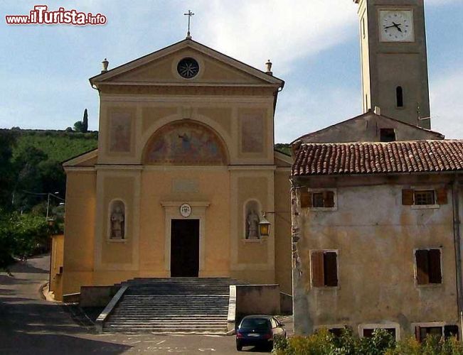 Immagine La  chiesa parrocchiale di Santo Stefano in Brognoligo di Monteforte d'Alpone